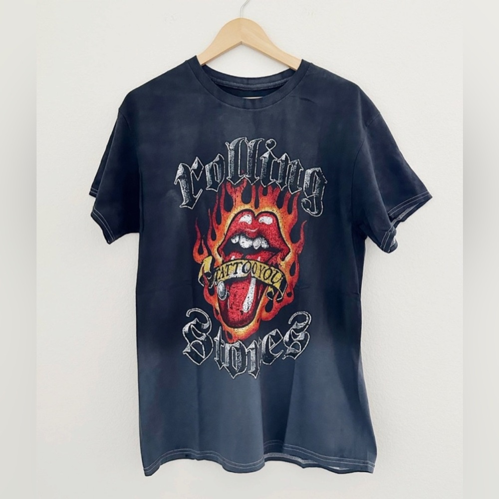 NEW Rolling Stones Flaming Tatto Tongue Tee